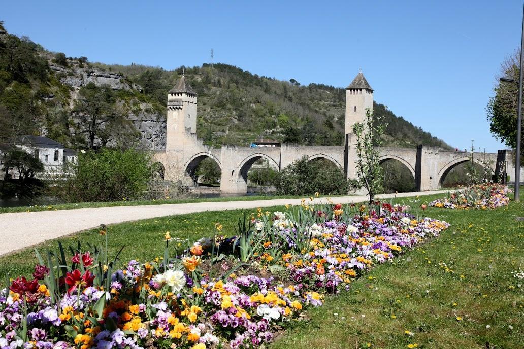 Allees Des Soupirs Cahors Esterno foto